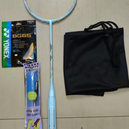 Full fiber TITAN 10 Badminton Racquet 1021